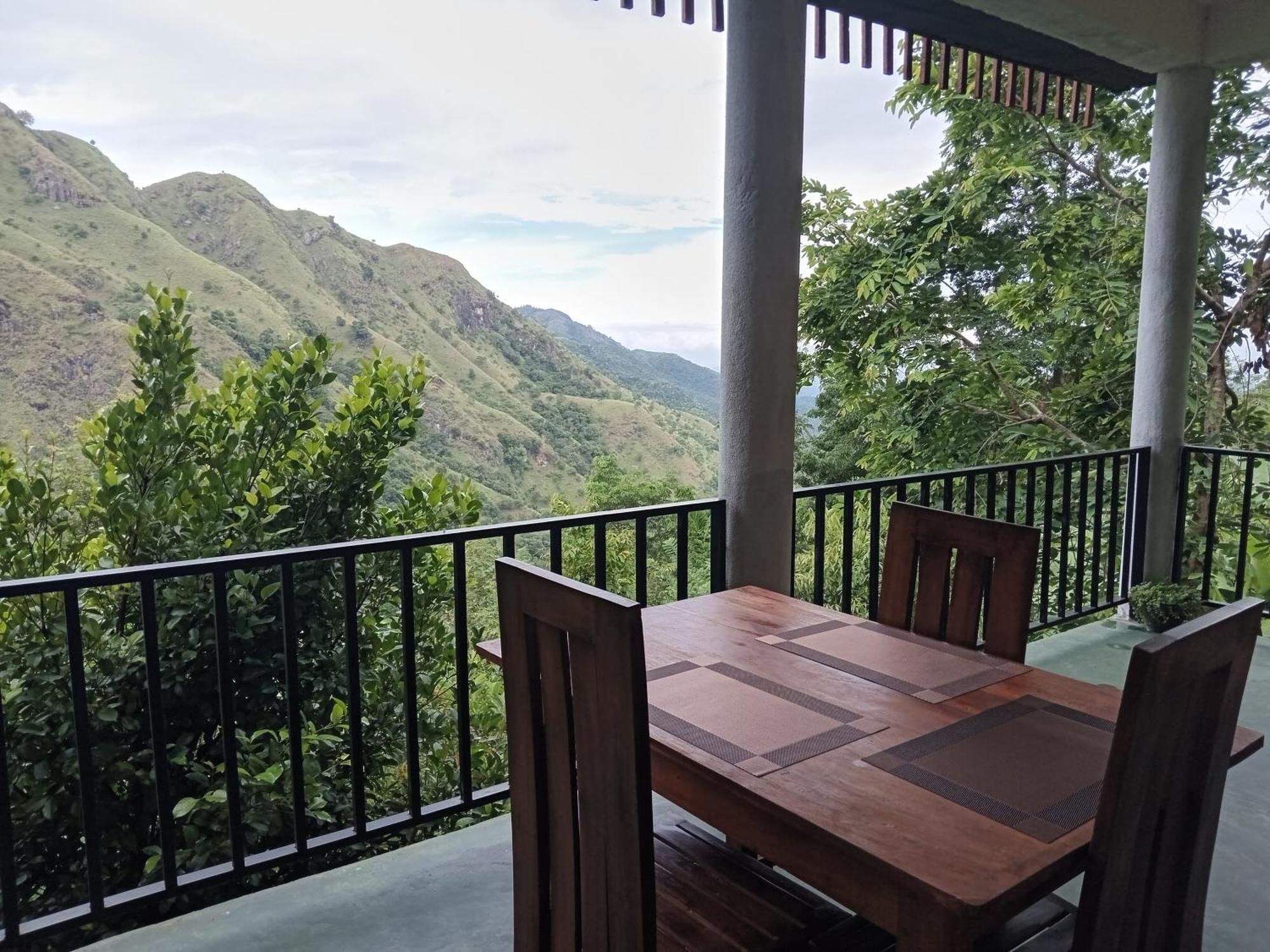 Nature Green Hotels On Rock Home Ella Ngoại thất bức ảnh
