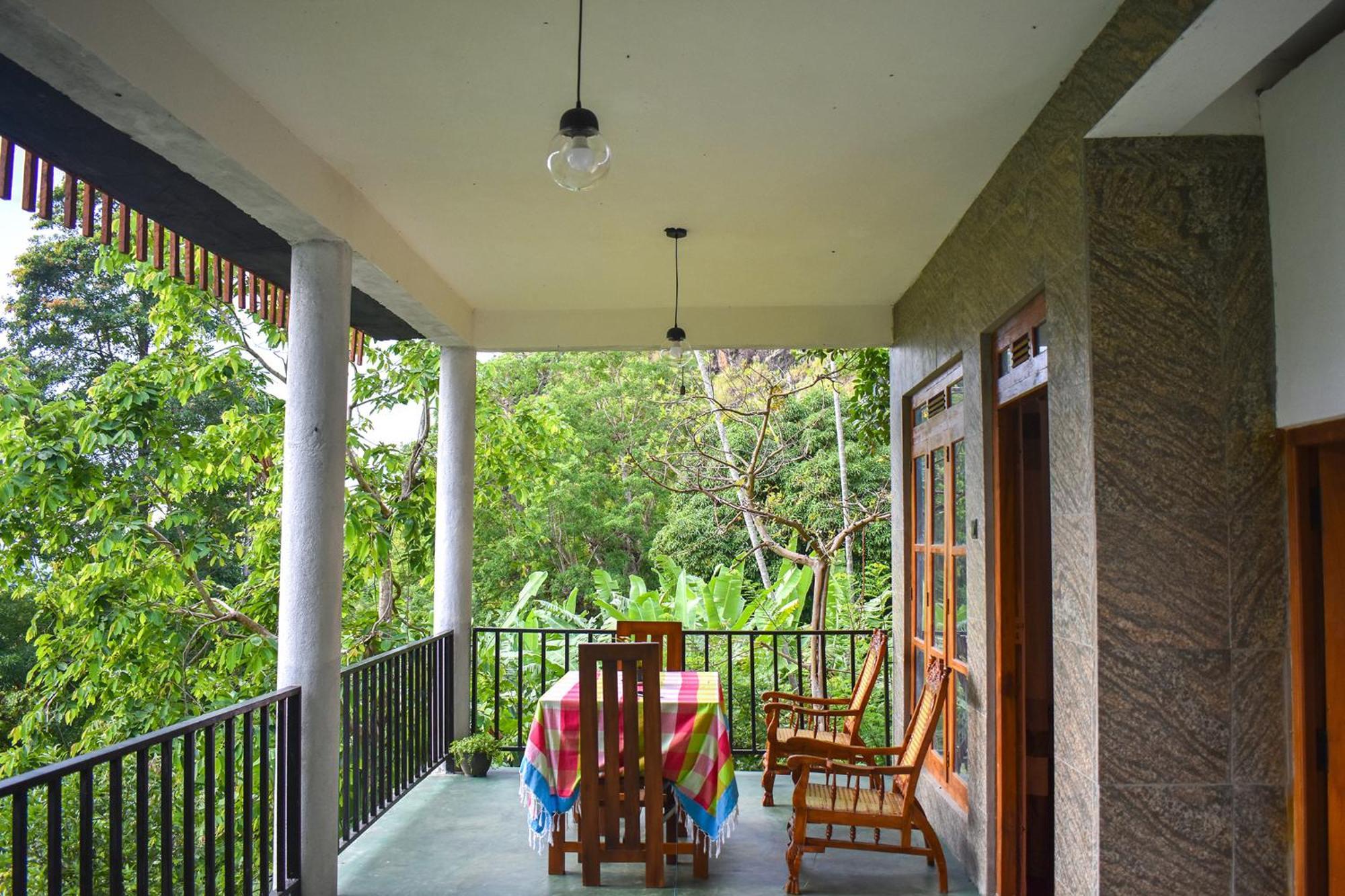Nature Green Hotels On Rock Home Ella Ngoại thất bức ảnh